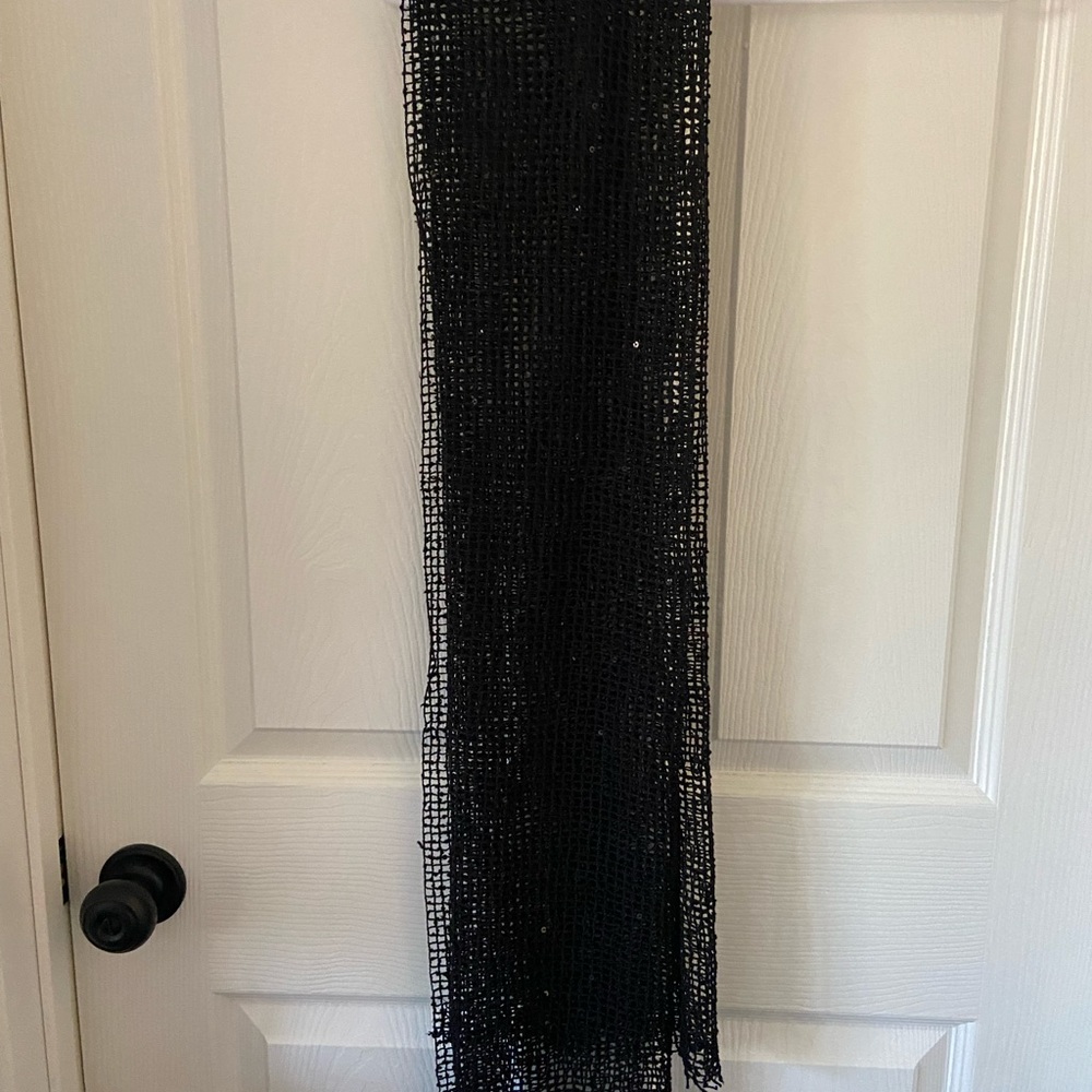 Mesh scarf